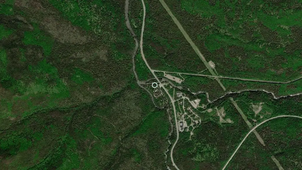 Aerial view of De la Rivière 51 and surroundings