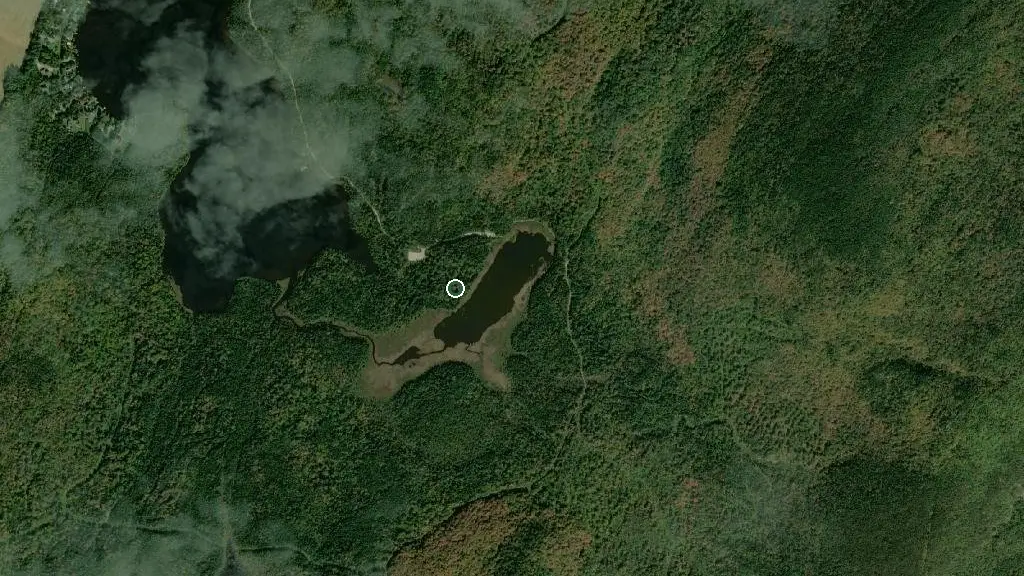 Aerial view of Refuge du Petit lac and surroundings
