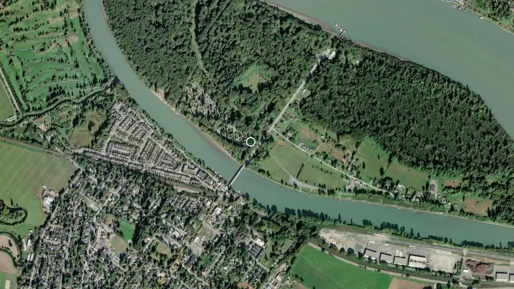 Aerial view of Fort Camping and surroundings