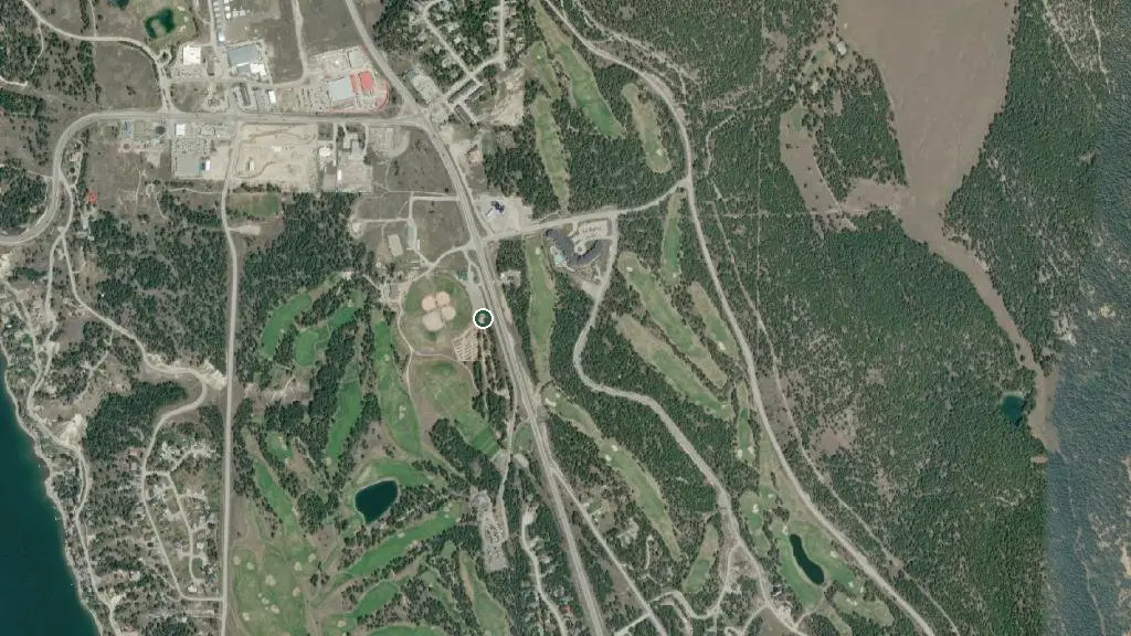 Aerial view of Lake Windermere District Lions Campground and surroundings