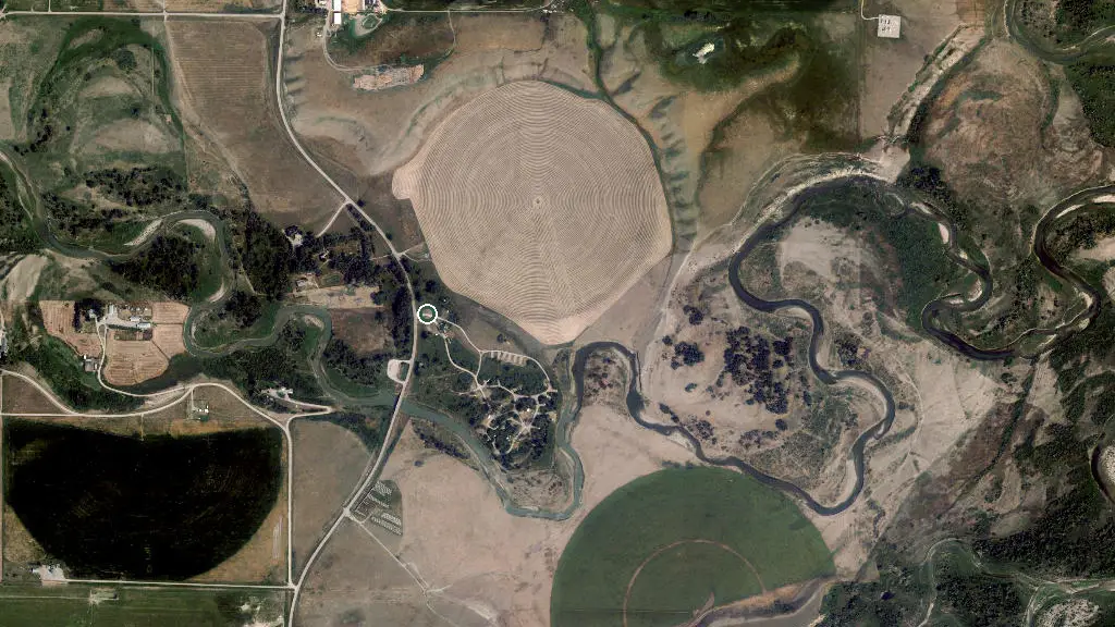 Aerial view of Fort Macleod Lions Club Campground and surroundings