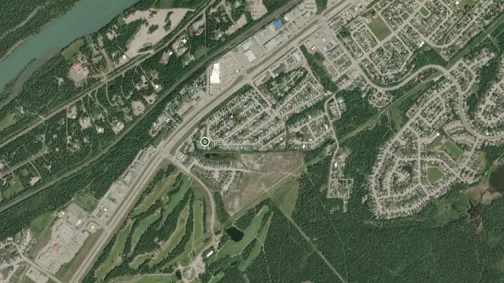 Aerial view of Gateway R.V. Park and surroundings