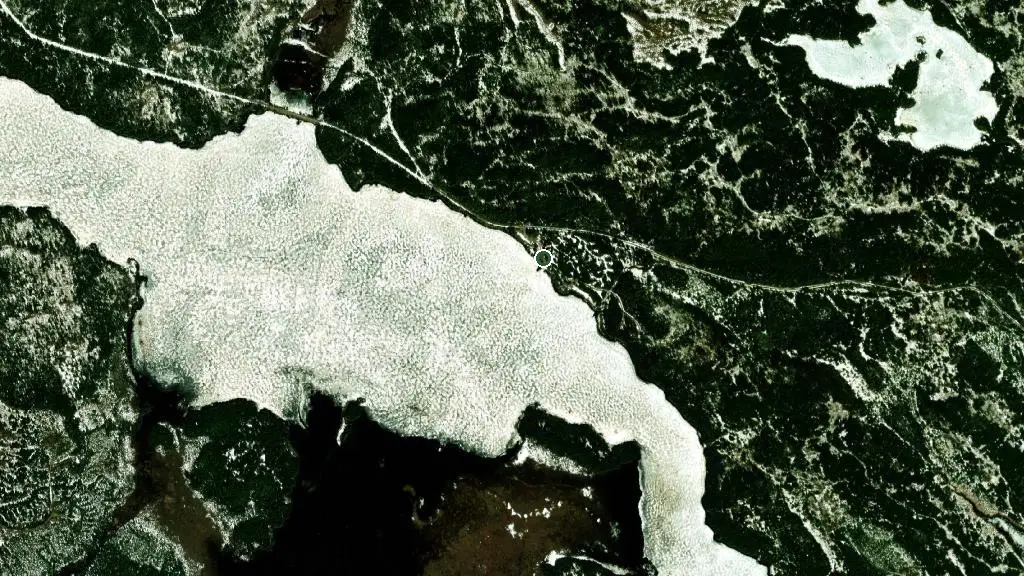 Aerial view of Camping Belle-Rivière and surroundings