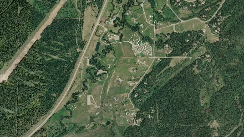 Aerial view of Hinton/Jasper KOA and surroundings
