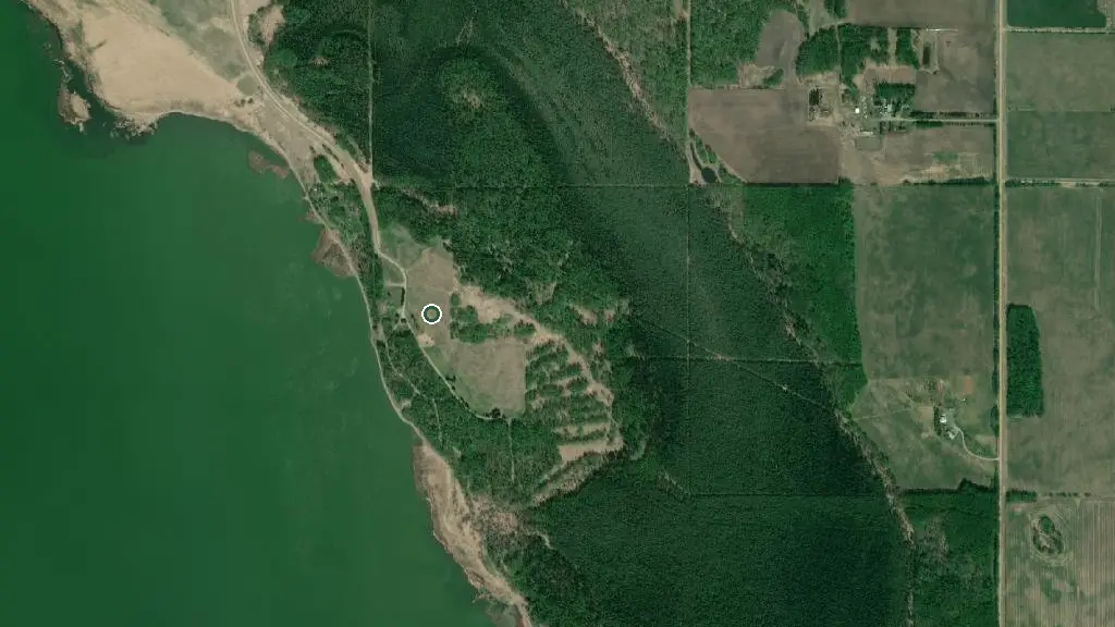 Aerial view of Chip Lake Park and surroundings