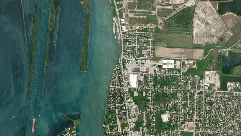 Aerial view of Willowood RV Resort and surroundings