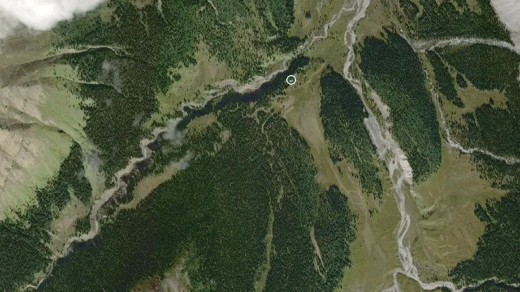 Aerial view of Head Water Cabin and surroundings