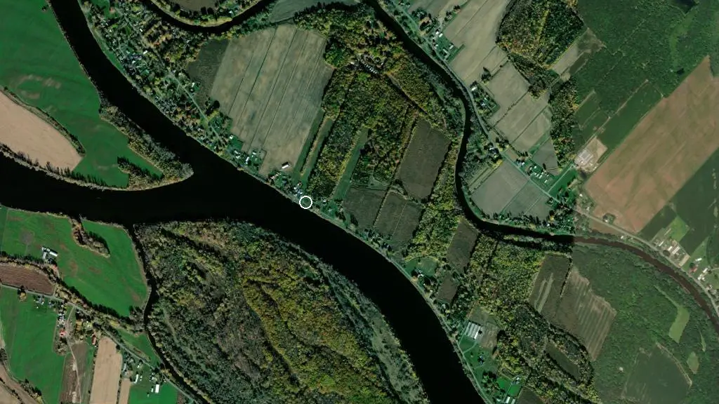 Aerial view of Camping Île du Fort and surroundings