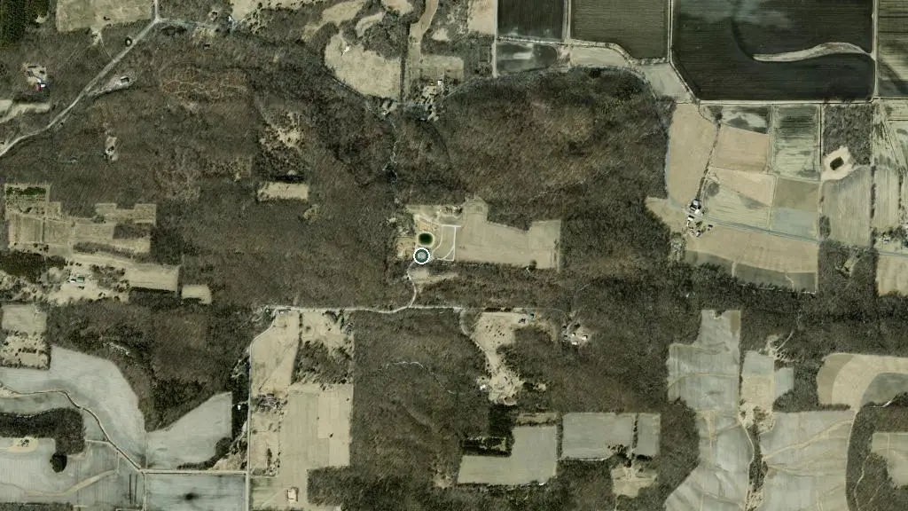 Aerial view of Steel Oak Farm Stay Campground and surroundings