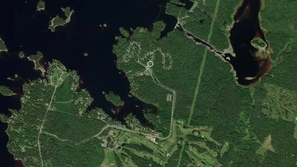 Aerial view of Sepaq - Secteur Camp-de-Touage and surroundings