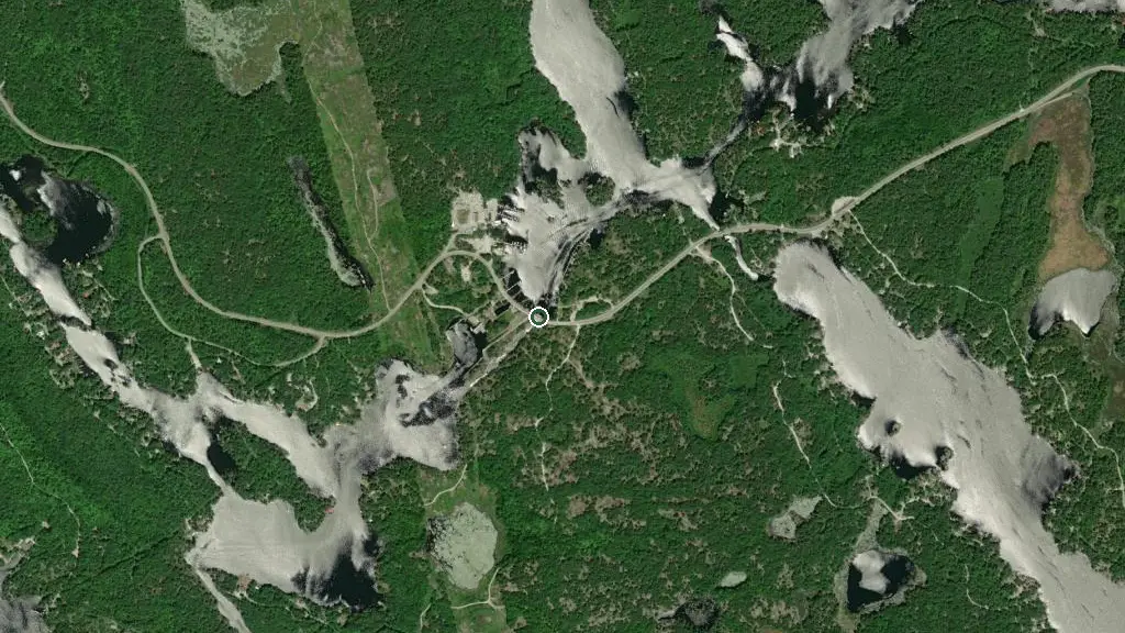 Aerial view of Wasaga Pines and surroundings