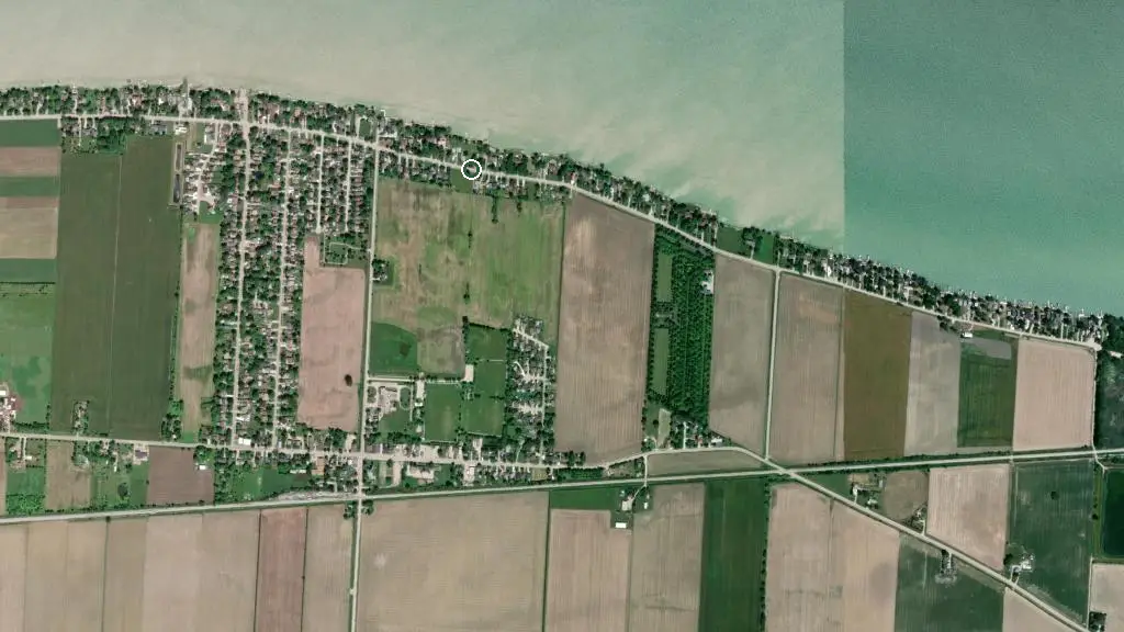 Aerial view of St Clair Shores Campground and surroundings
