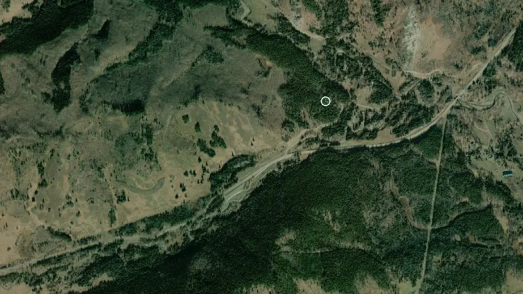 Aerial view of Indian Graves Provincial Recreation Area and surroundings