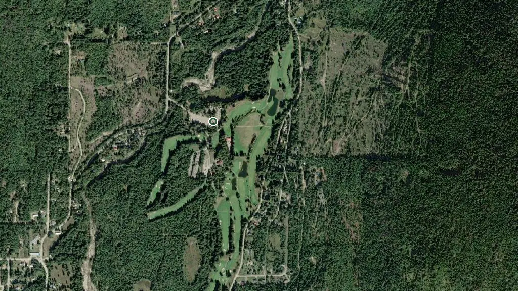 Aerial view of Kokanee Springs RV Park and surroundings
