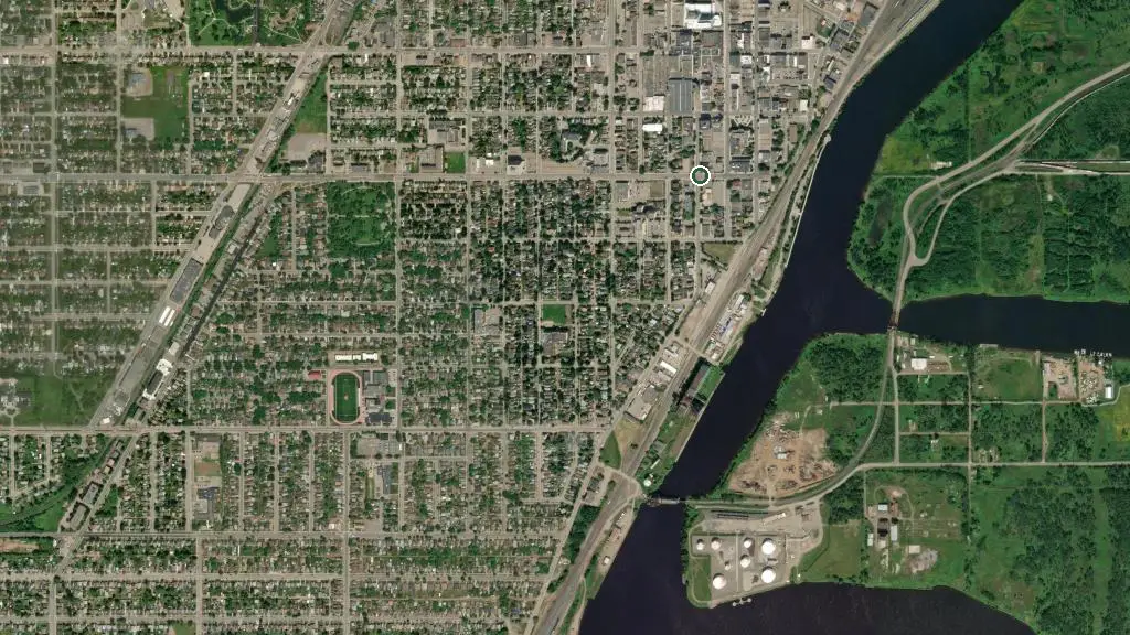 Aerial view of North Lake Resort and surroundings