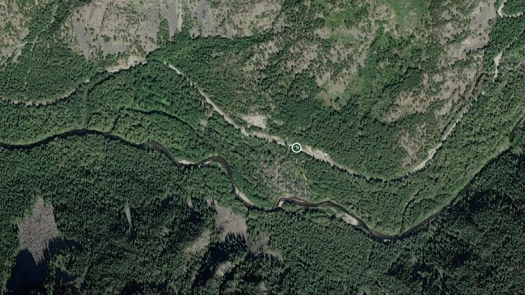 Aerial view of Atnarko Campground and surroundings
