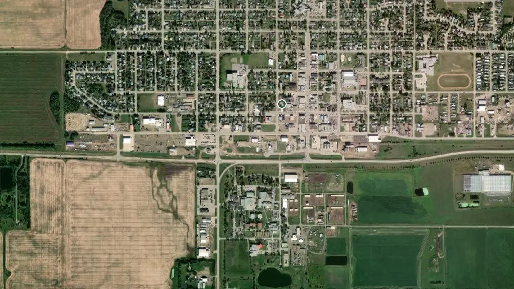 Aerial view of Cummings Lake Recreation Area and surroundings