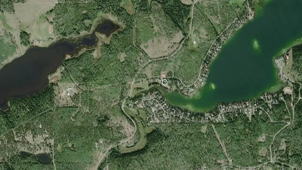 Aerial view of Tall Timbers Resort and surroundings