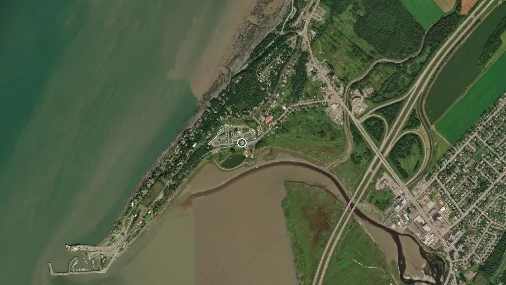 Aerial view of Camping du Quai and surroundings
