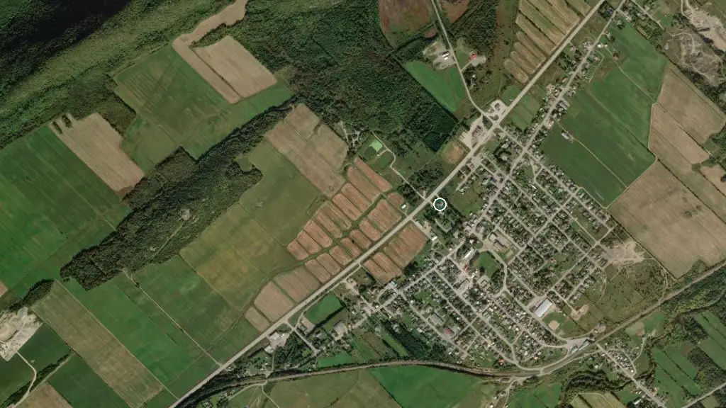 Aerial view of Camping Saint-Fabien / Halte Nature et Culture and surroundings