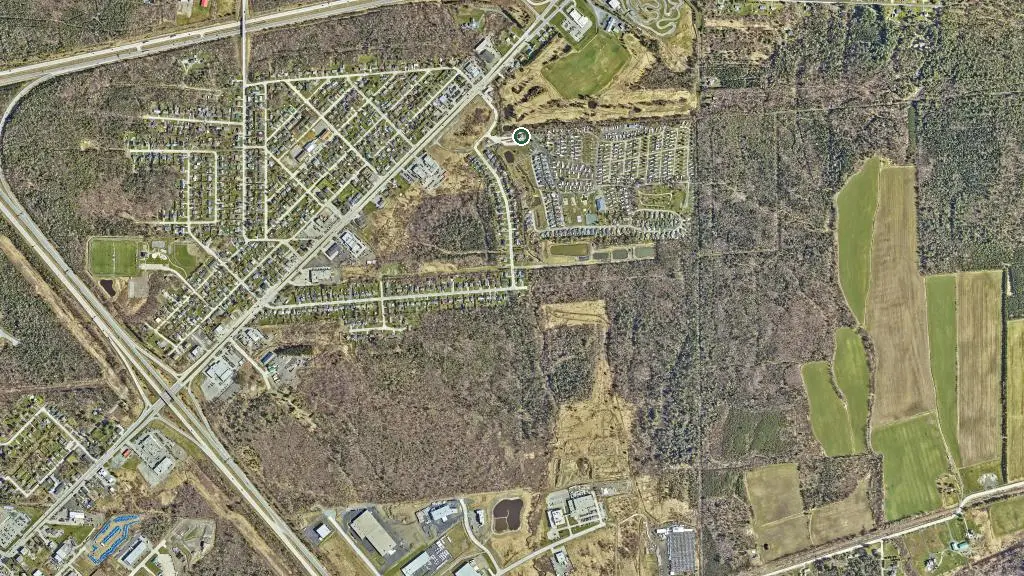 Aerial view of Camping Domaine Parc-Estrie - Parkbridge and surroundings