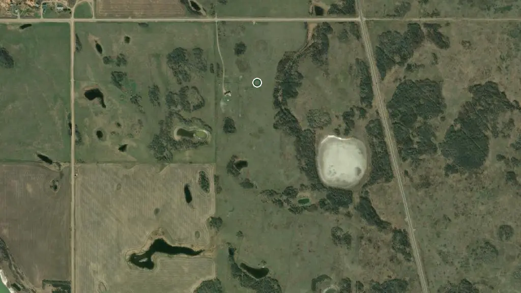 Aerial view of Killarney-Reflex Lakes Heritage Rgeland Natural Area and surroundings