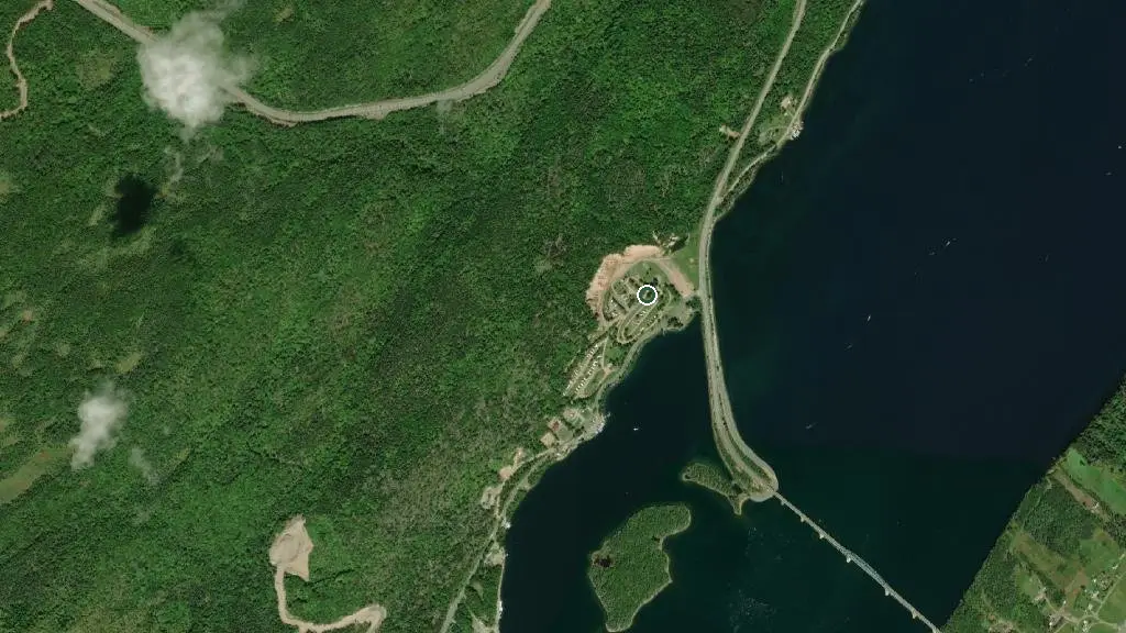 Aerial view of Seal Island / North Sydney KOA and surroundings