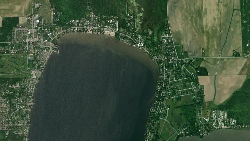 Aerial view of Camping Plage Venise and surroundings