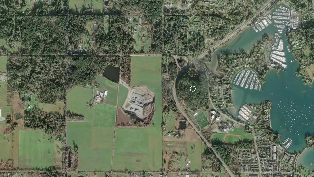Aerial view of Smonećten (McDonald) Campground and surroundings