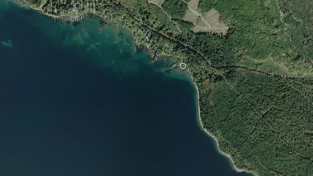 Aerial view of Pine Point Recreation Site and surroundings