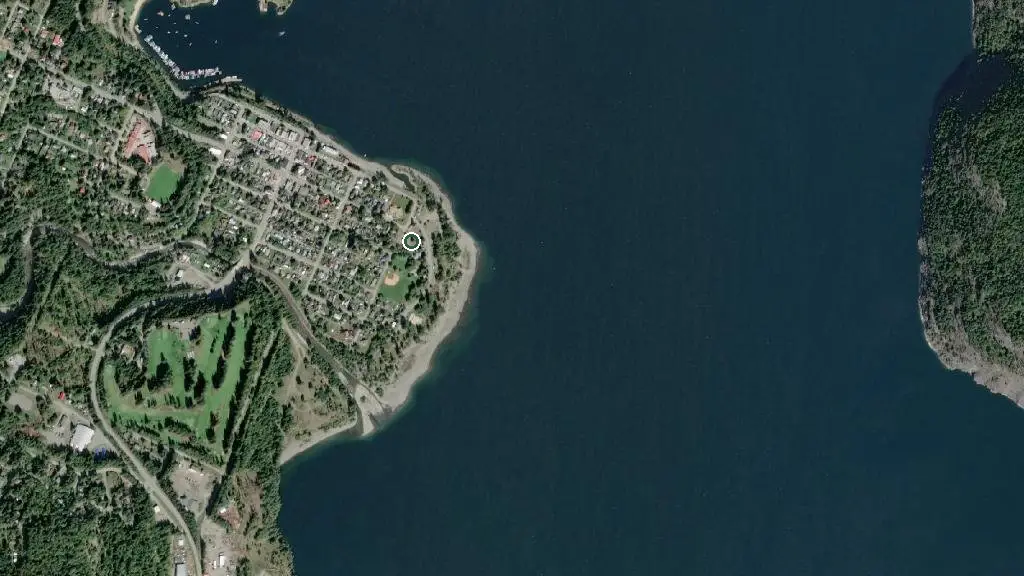 Aerial view of Kaslo Municipal Campground and surroundings
