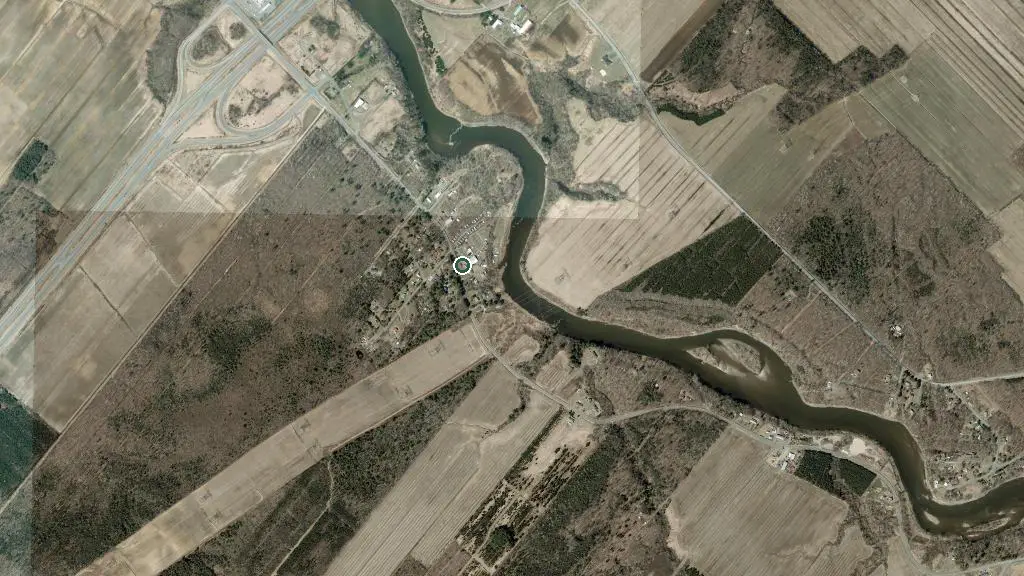 Aerial view of Camping de la Rivière and surroundings