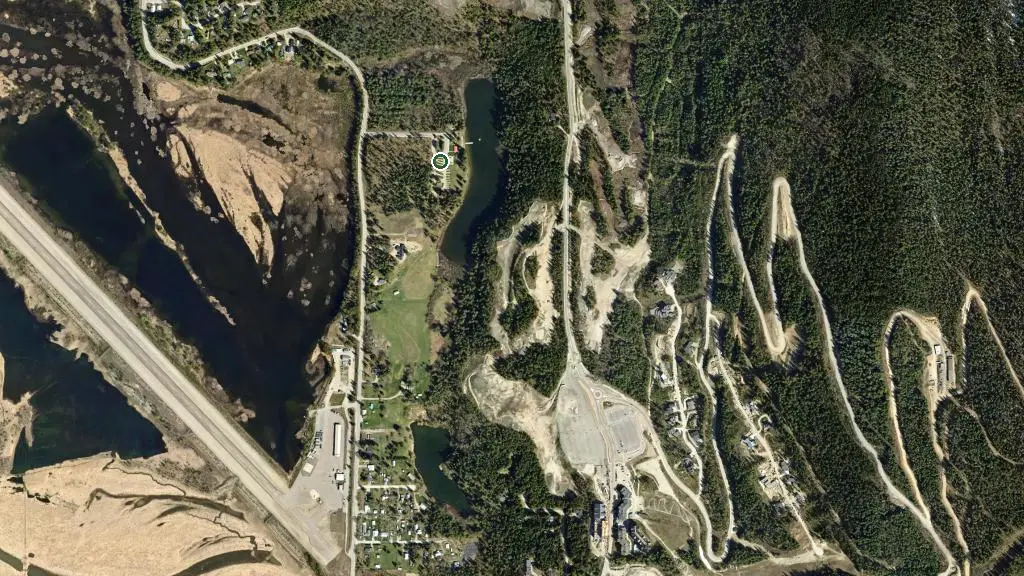 Aerial view of Williamsons Lake Campground and surroundings