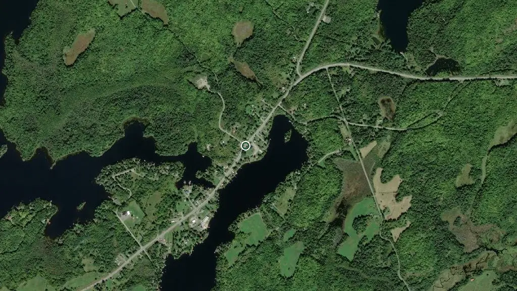 Aerial view of Tiny Village Parry Sound and surroundings