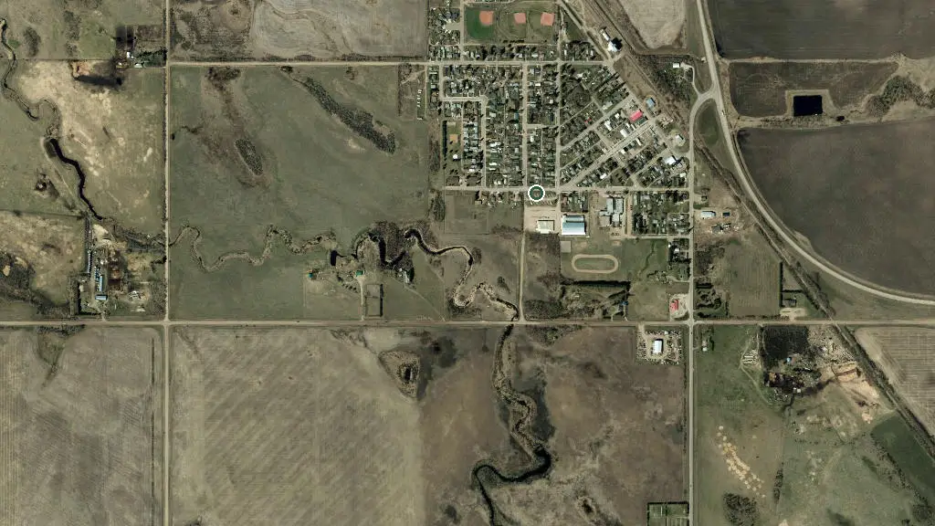 Aerial view of Marwayne Chamber Of Commerce Campground and surroundings