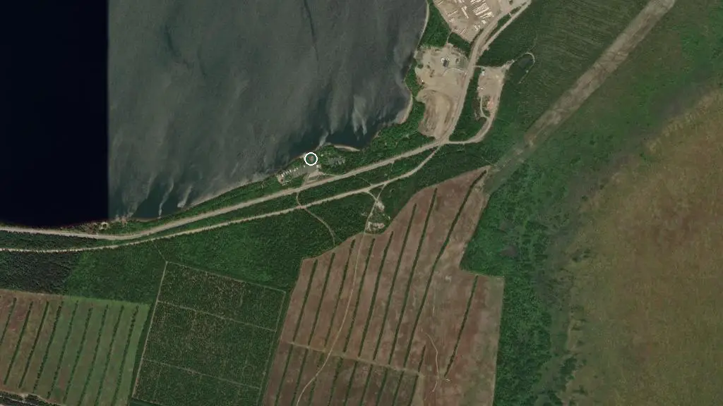 Aerial view of Camping Évasion Péribonka and surroundings