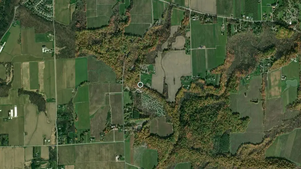 Aerial view of Shangri-La Niagara Family Campground and surroundings