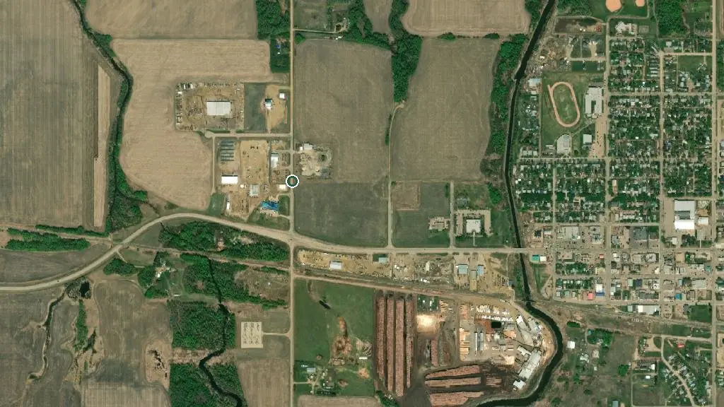 Aerial view of Shaw’s Point Lakeside Resort and surroundings