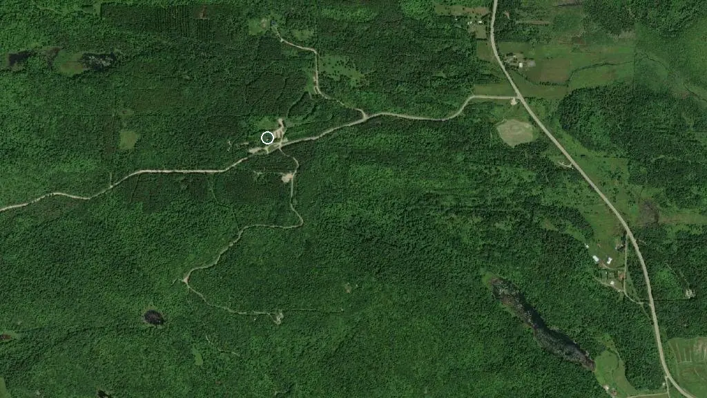 Aerial view of Refuge des Bouleaux and surroundings