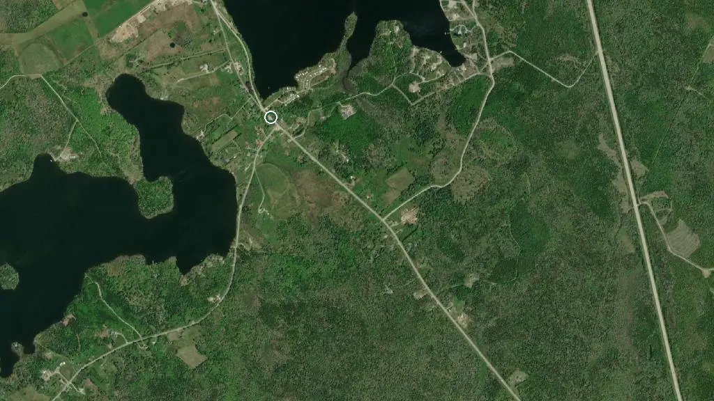 Aerial view of Lake Breeze Campground & Cottages and surroundings