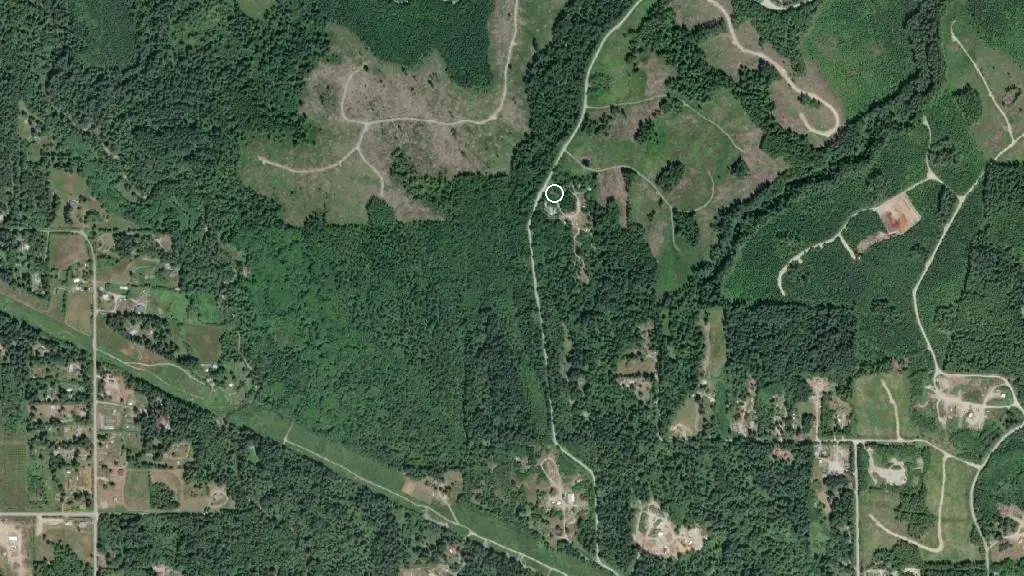 Aerial view of Creekside Crossing Campground and surroundings