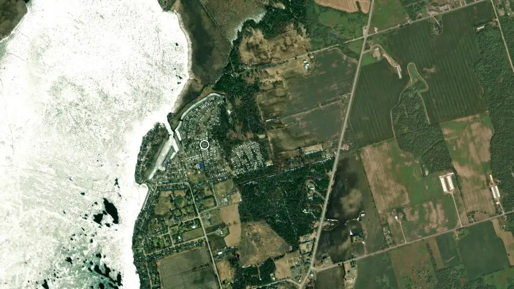 Aerial view of Goreski’s Landing Cottage and RV Resort and surroundings