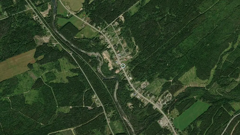 Aerial view of Camping Zec Casault and surroundings