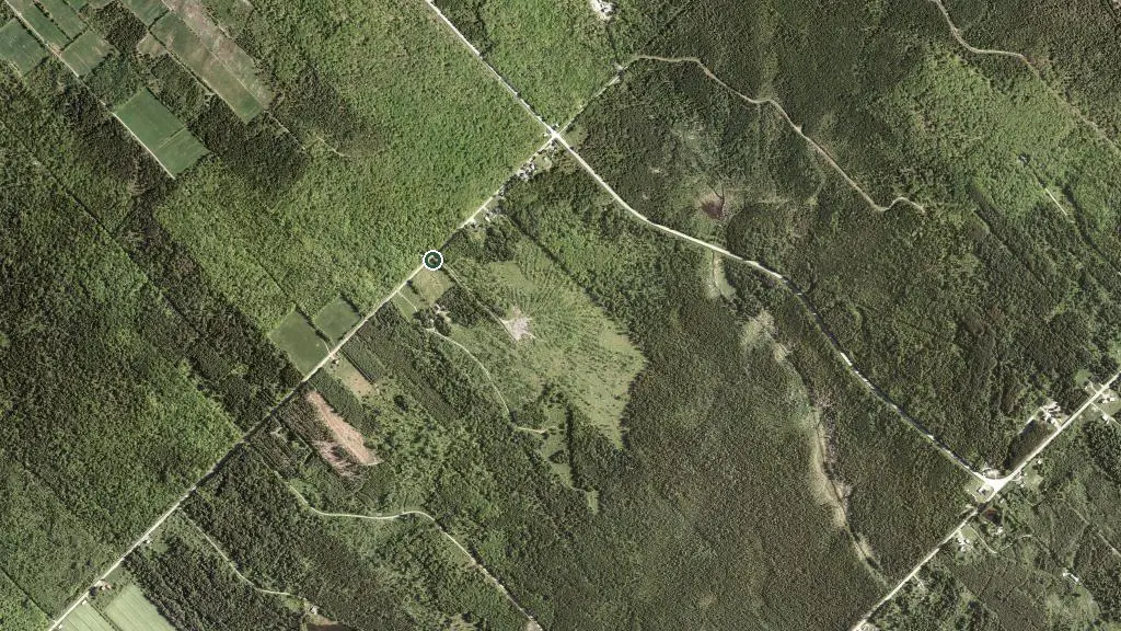Aerial view of Sanctuaire de Loups Lupo and surroundings