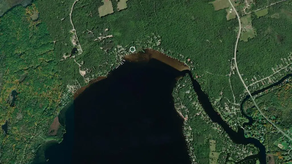 Aerial view of Glen Allan Park & Cottages and surroundings