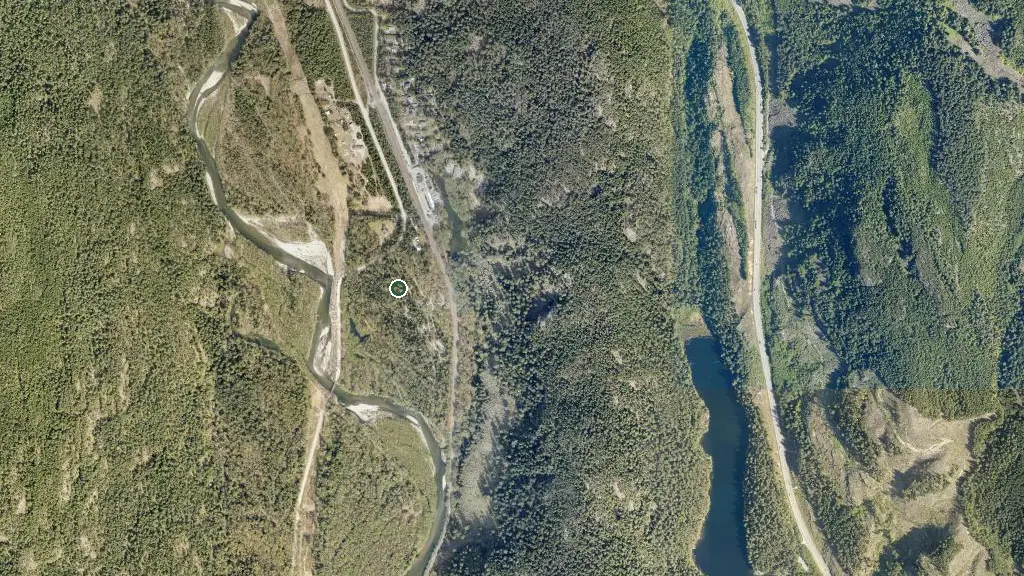 Aerial view of Paradise Valley Campground and surroundings