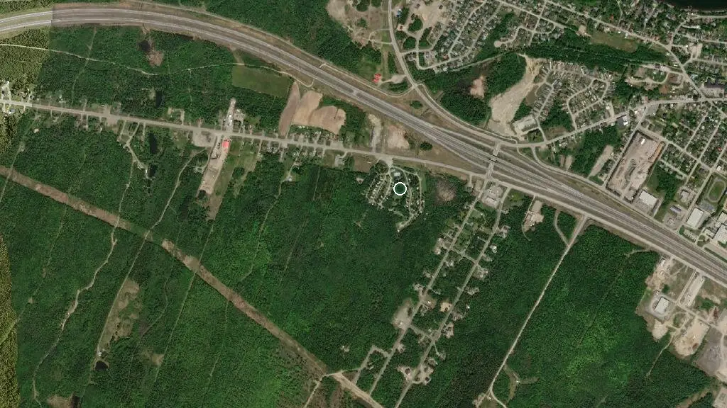 Aerial view of Camping Cabano and surroundings