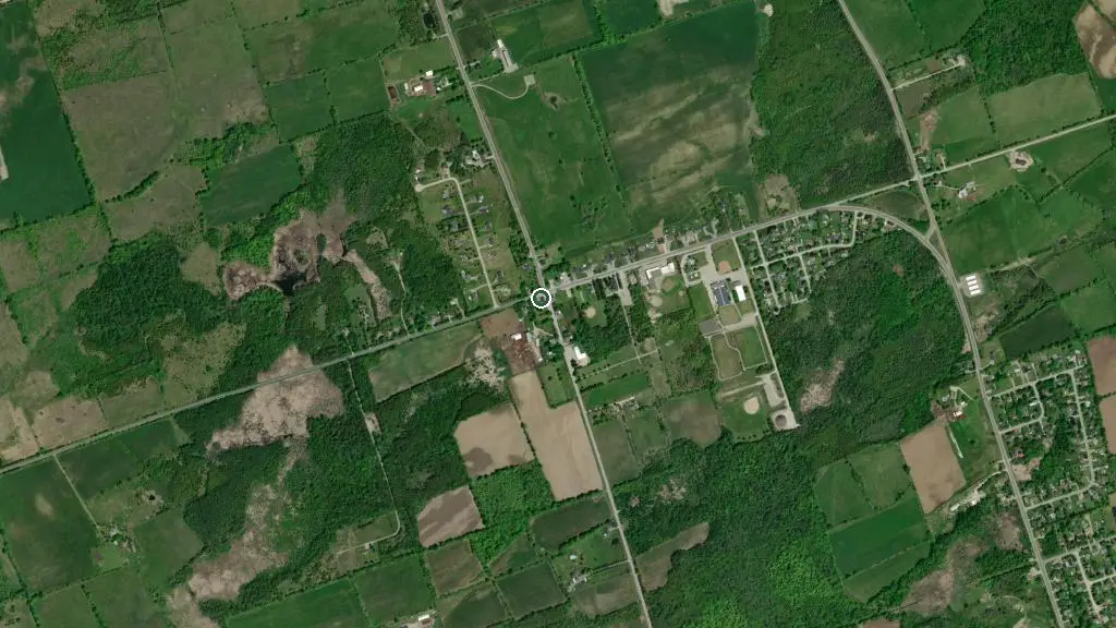 Aerial view of Cadigan’s Camp and Cottages and surroundings