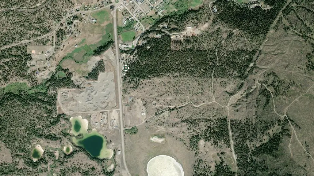 Aerial view of Clinton Pines RV Park and surroundings