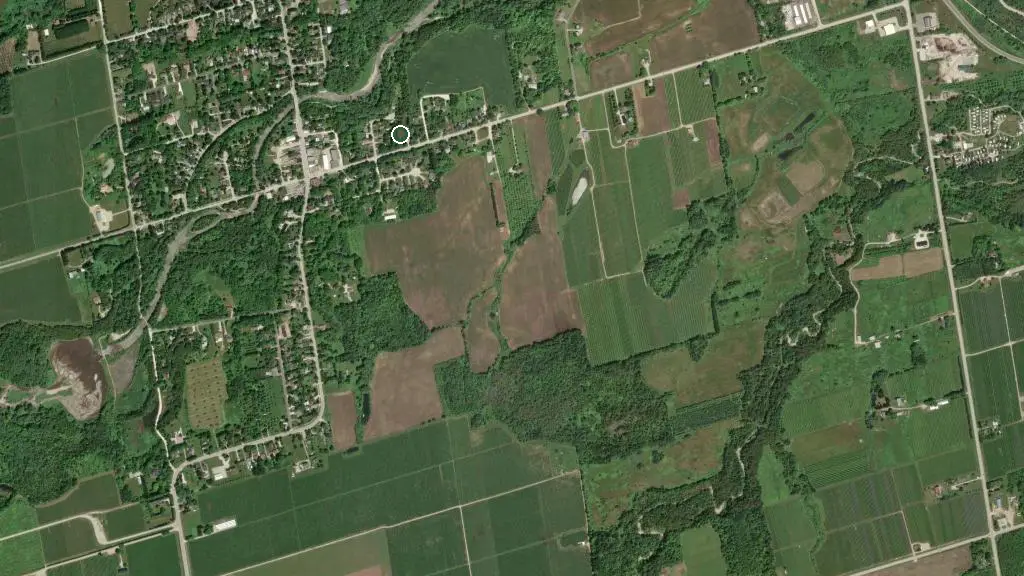 Aerial view of Craigleith Resort Park and surroundings